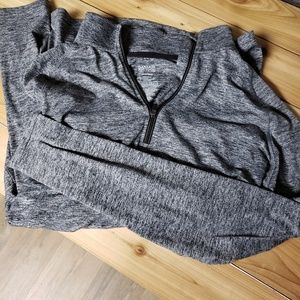 Danskin long sleeve quarter zip